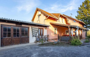 Beautiful Home In Dalj With Wifi